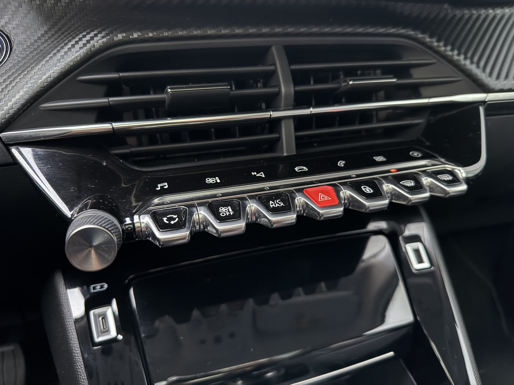 Peugeot e-2008 (J321ZP) met abonnement