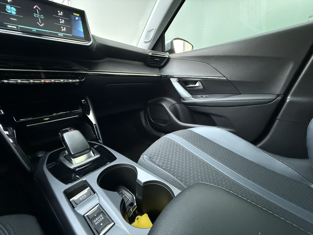 Peugeot e-2008 (J321ZP) met abonnement