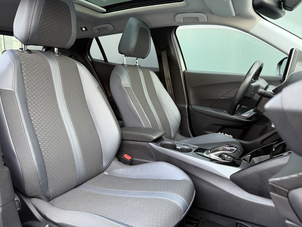 Peugeot e-2008 (J321ZP) met abonnement