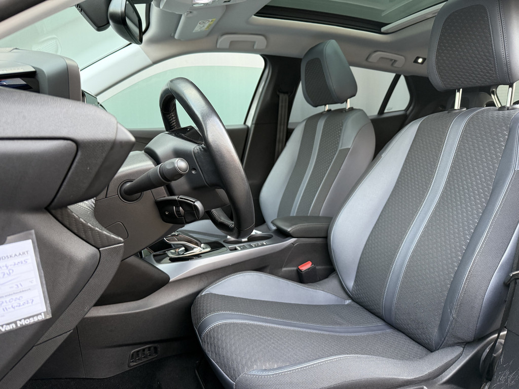 Peugeot e-2008 (J321ZP) met abonnement