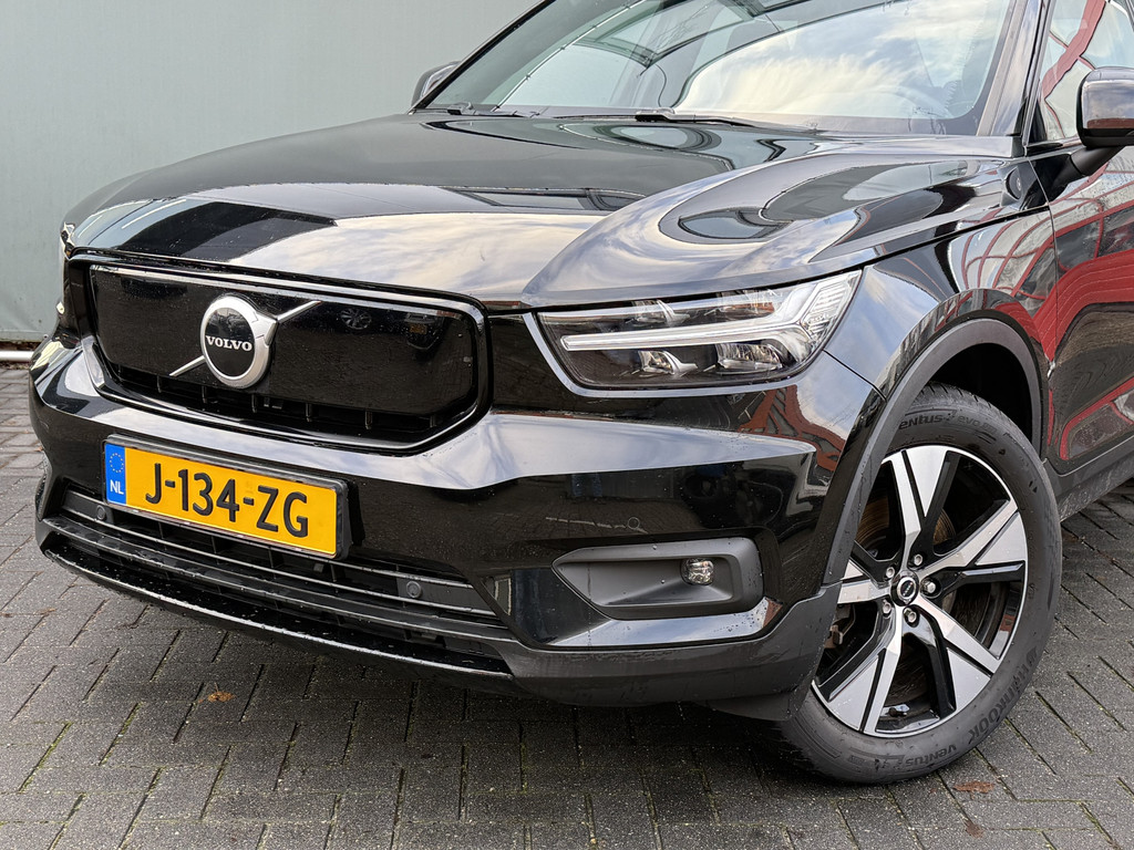 Volvo XC40 (J134ZG) met abonnement