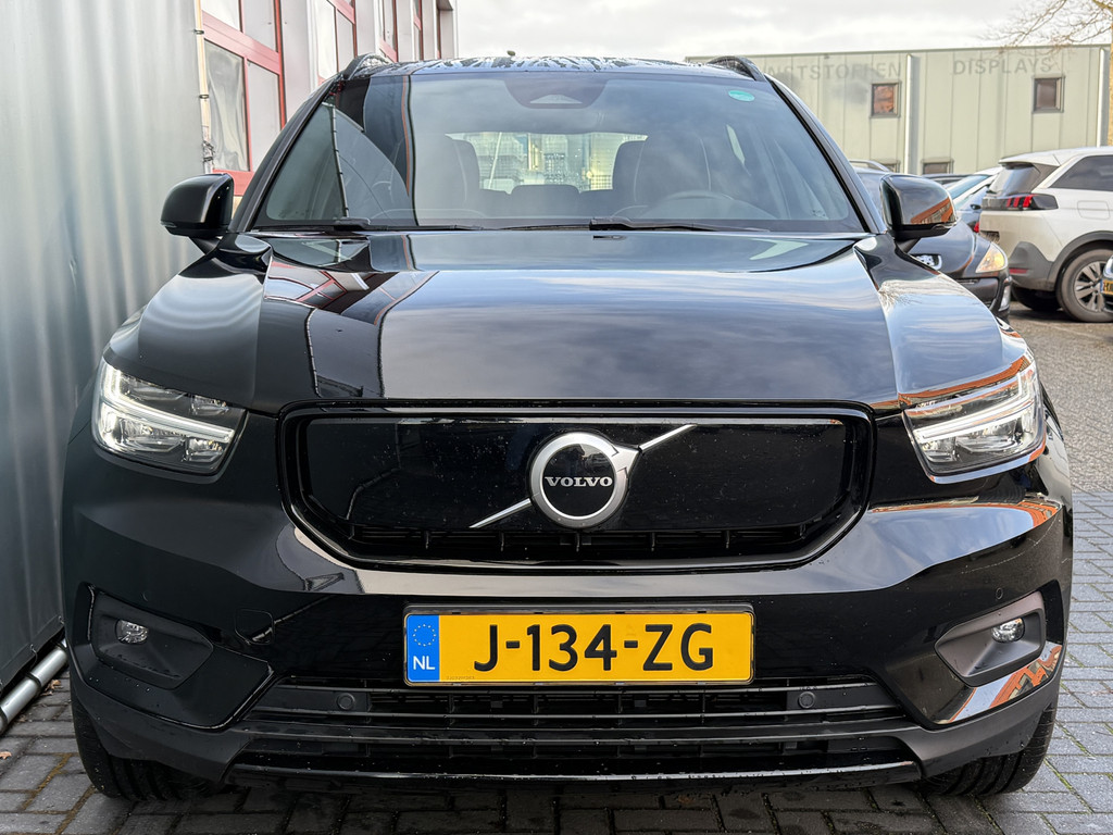 Volvo XC40 (J134ZG) met abonnement