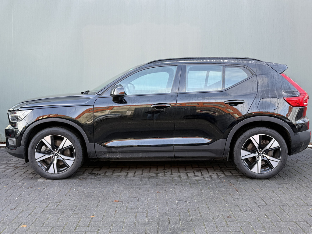 Volvo XC40 (J134ZG) met abonnement