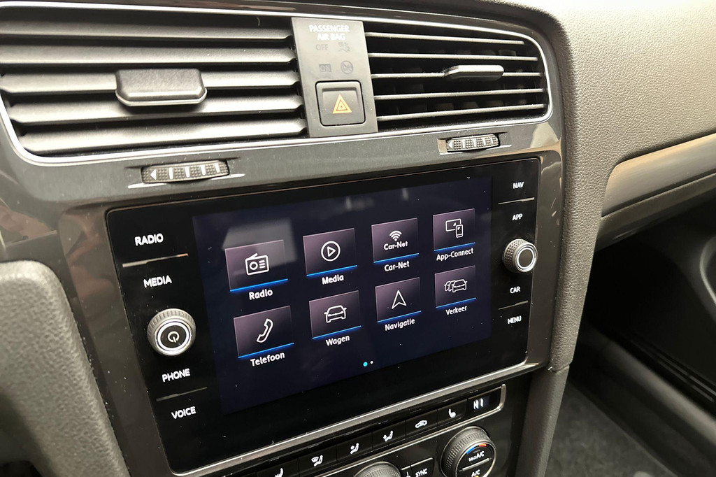 Volkswagen Golf (H723PF) met abonnement