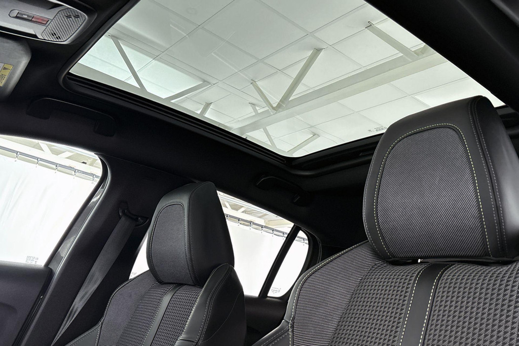 Peugeot 208 (J985VH) met abonnement