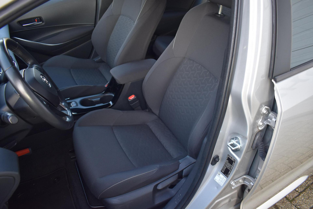 Toyota Corolla Touring Sports (J791TF) met abonnement