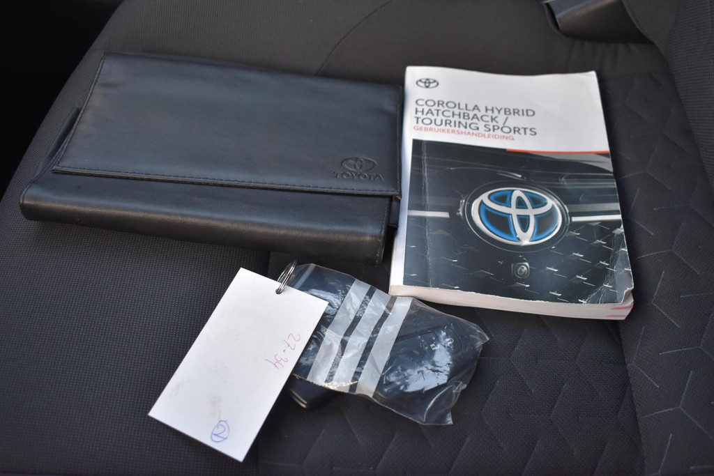 Toyota Corolla Touring Sports (J791TF) met abonnement