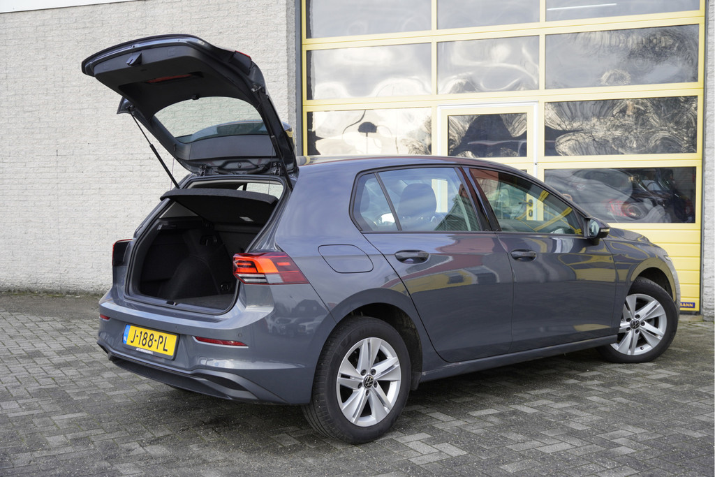 Volkswagen Golf (J188PL) met abonnement