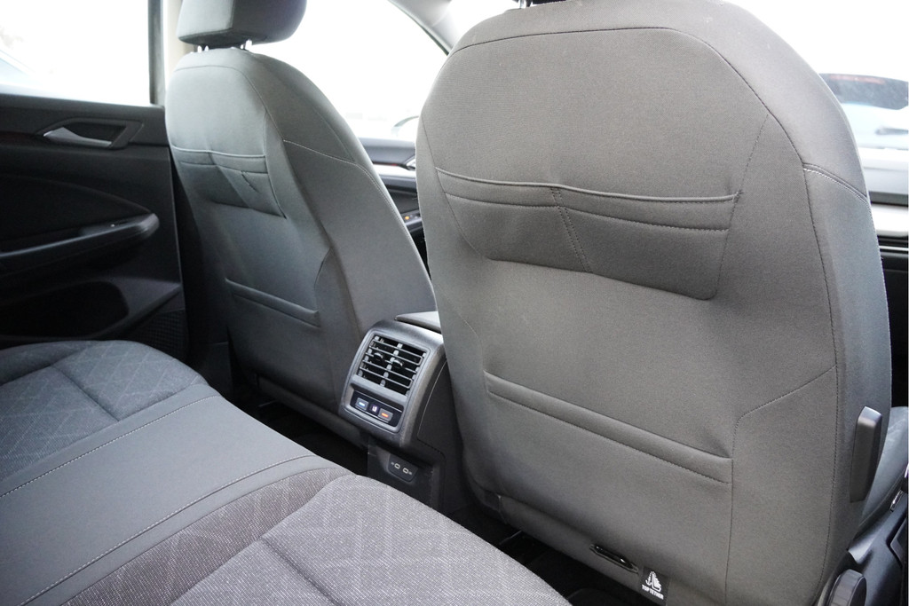 Volkswagen Golf (J188PL) met abonnement