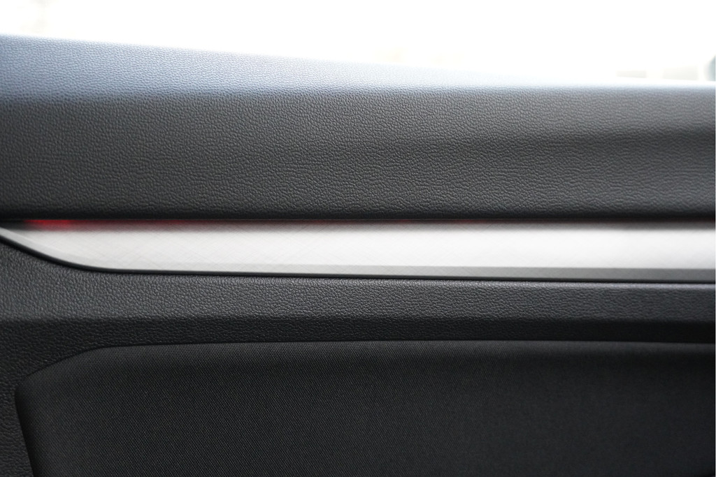 Volkswagen Golf (J188PL) met abonnement