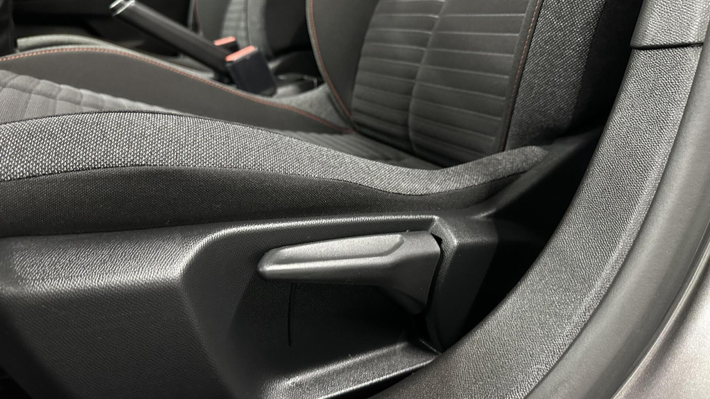 Peugeot 208 (T710BH) met abonnement