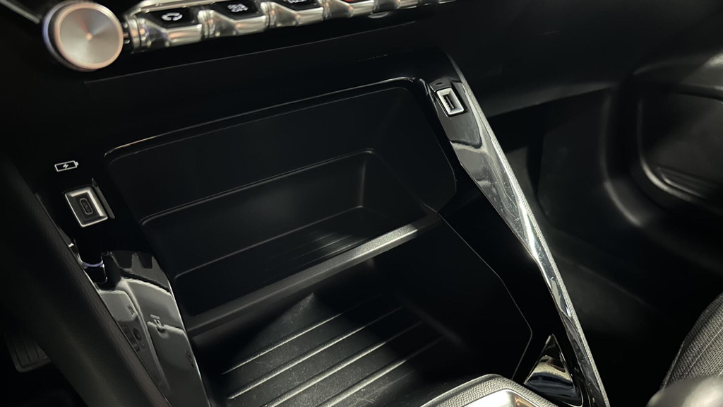 Peugeot 208 (T710BH) met abonnement