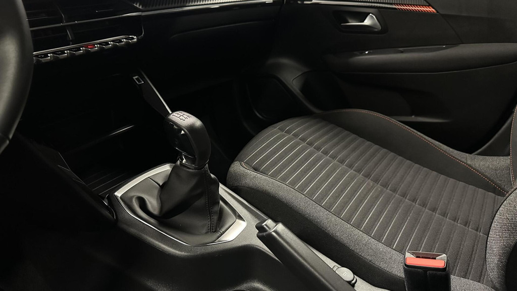 Peugeot 208 (T710BH) met abonnement