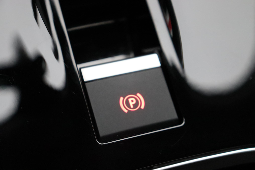 Opel Mokka-e (T825TJ) met abonnement