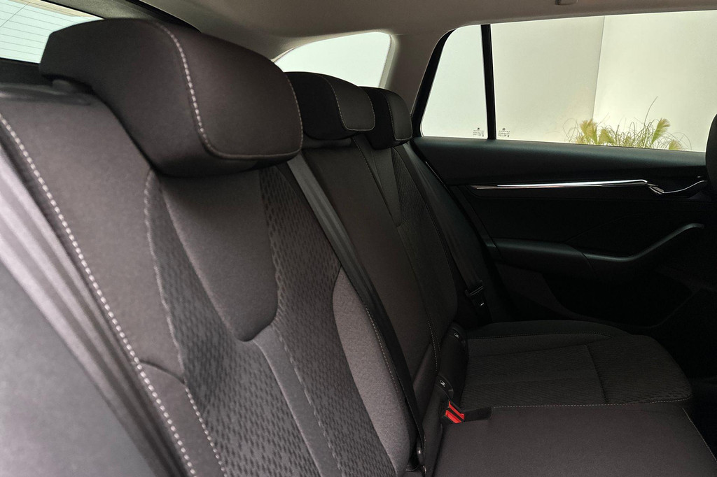 ŠKODA Octavia (X186BD) met abonnement