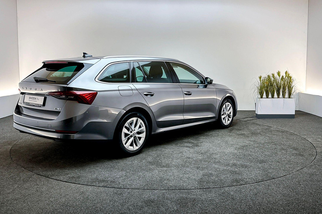 ŠKODA Octavia (X186BD) met abonnement