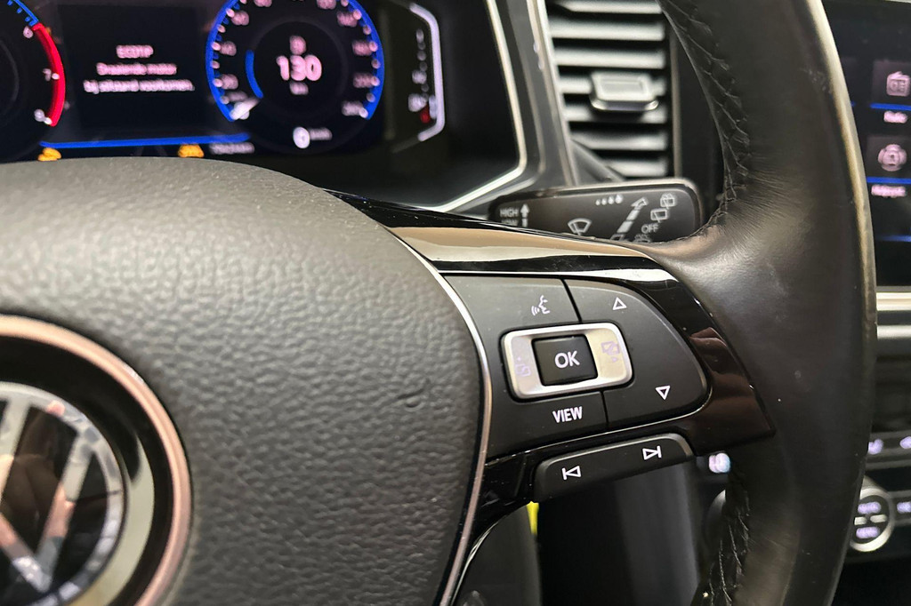 Volkswagen T-Roc (K250KZ) met abonnement