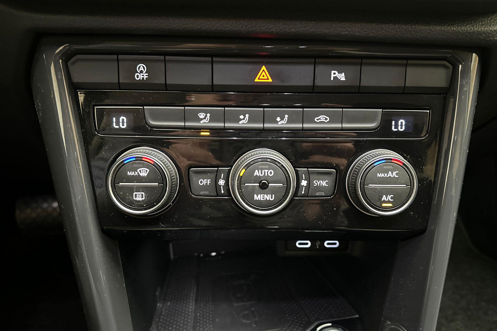 Volkswagen T-Roc (K250KZ) met abonnement