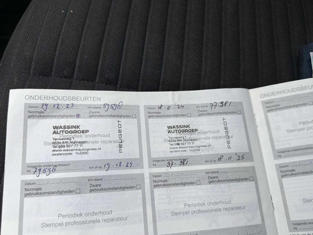 Peugeot 2008 (K027BP) met abonnement