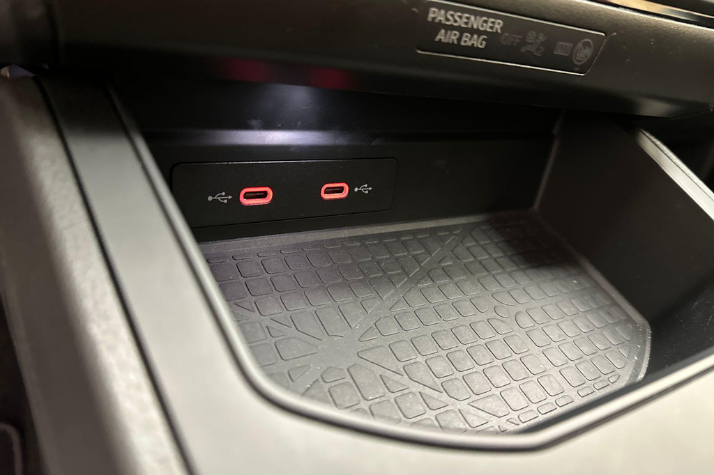 Seat Ibiza (JPJ83X) met abonnement