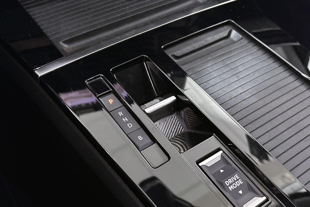 Opel Astra (R867RX) met abonnement