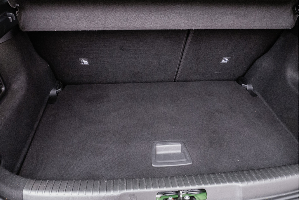 Opel Mokka-e (N503HF) met abonnement