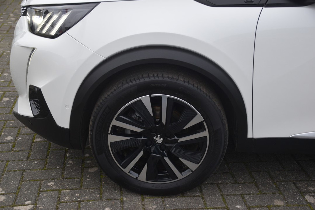 Peugeot e-2008 (K179FZ) met abonnement