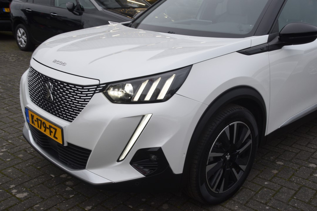 Peugeot e-2008 (K179FZ) met abonnement
