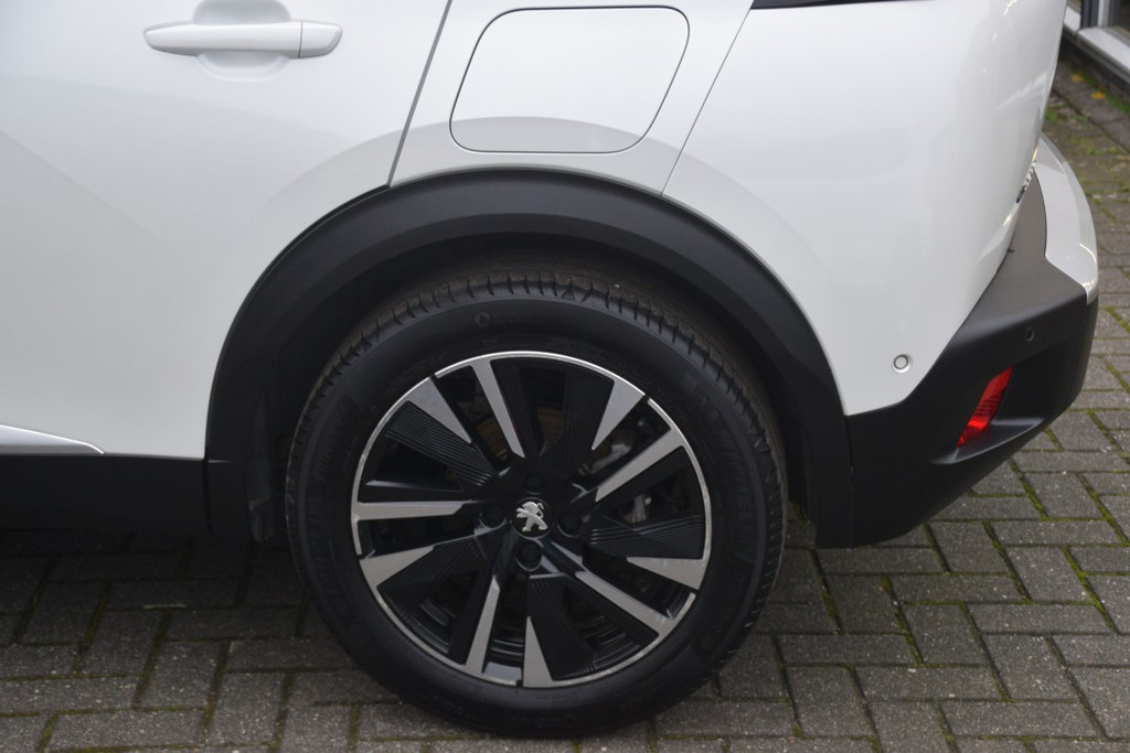 Peugeot e-2008 (K179FZ) met abonnement