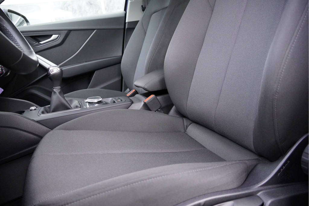 Audi Q2 (L397ZD) met abonnement