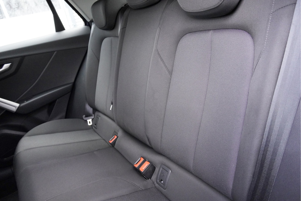 Audi Q2 (L397ZD) met abonnement