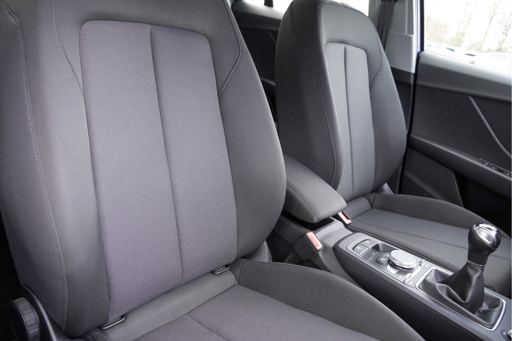 Audi Q2 (L397ZD) met abonnement