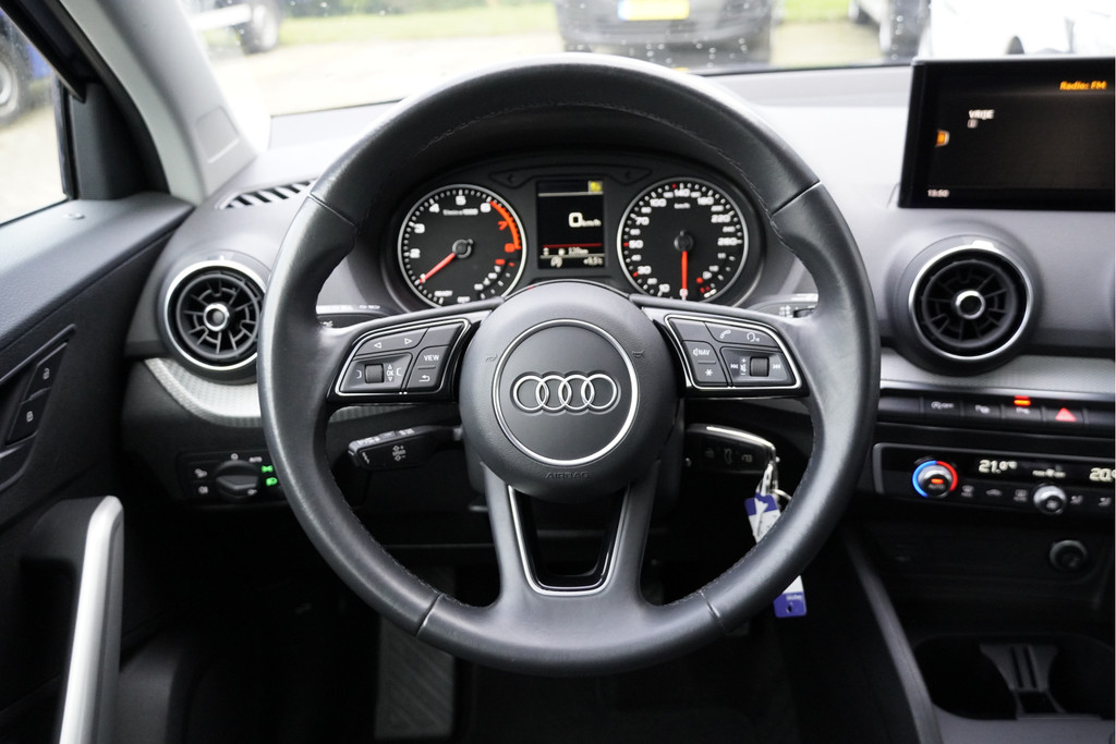 Audi Q2 (L397ZD) met abonnement