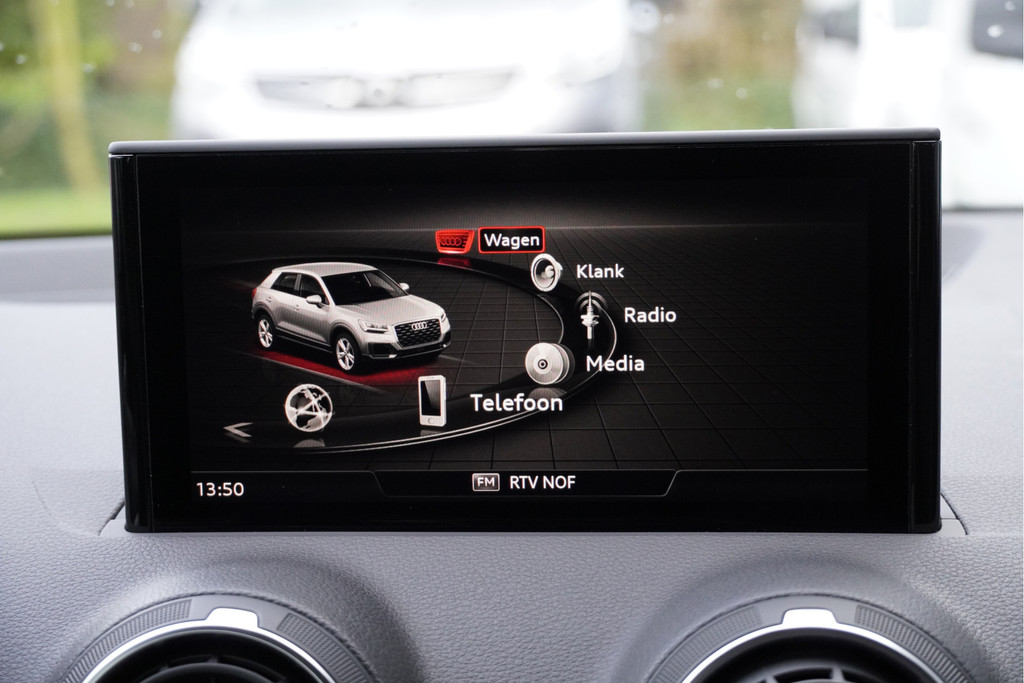 Audi Q2 (L397ZD) met abonnement