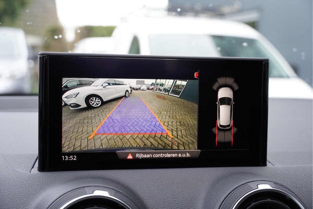 Audi Q2 (L397ZD) met abonnement