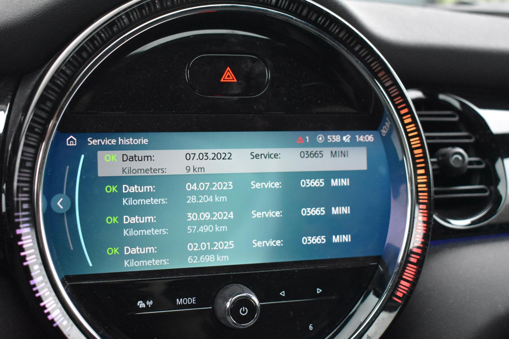 MINI Cooper (P348GN) met abonnement