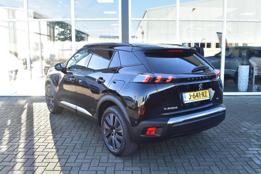Peugeot e-2008 (J641RZ) met abonnement