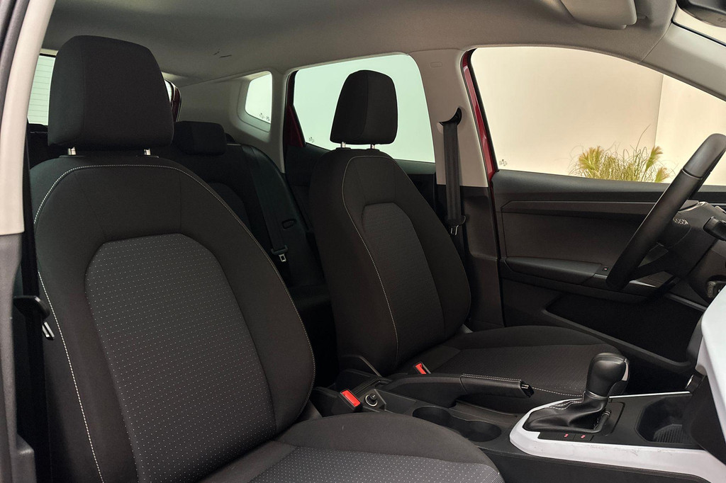 Seat Arona (JPJ82X) met abonnement