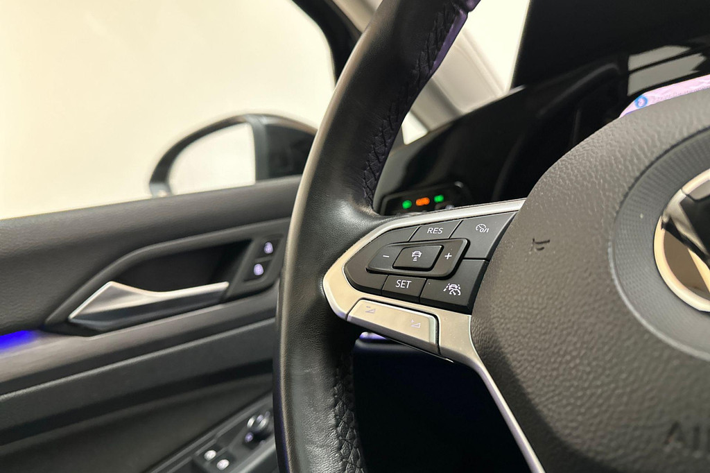 Volkswagen Golf (JPP48R) met abonnement