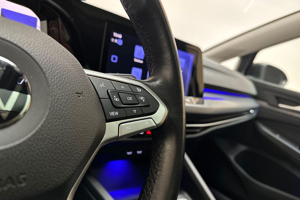 Volkswagen Golf (JPP48R) met abonnement