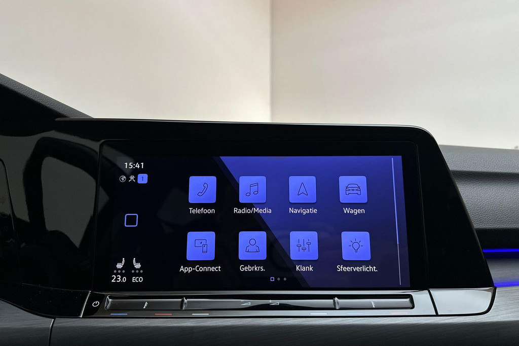 Volkswagen Golf (JPP48R) met abonnement