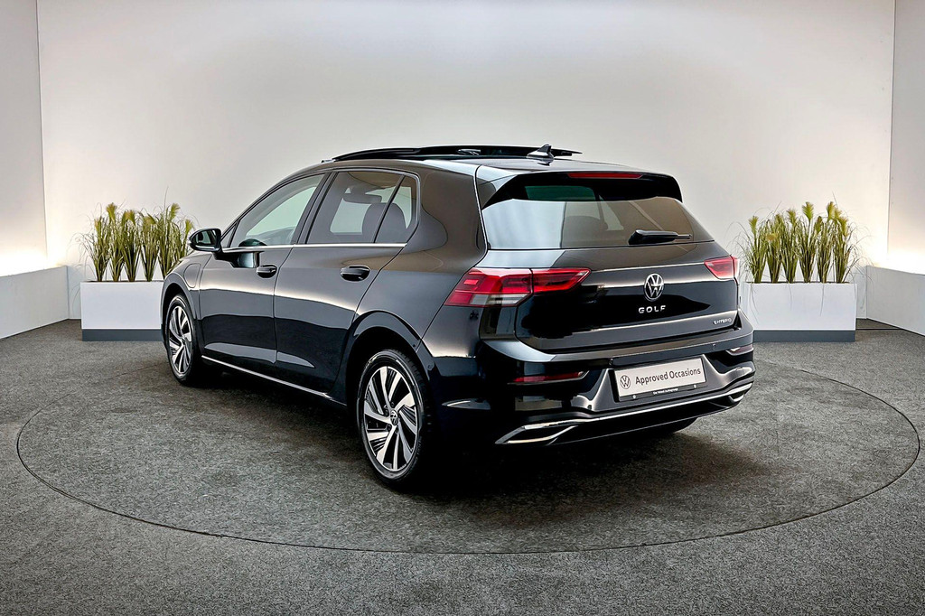 Volkswagen Golf (JPP48R) met abonnement