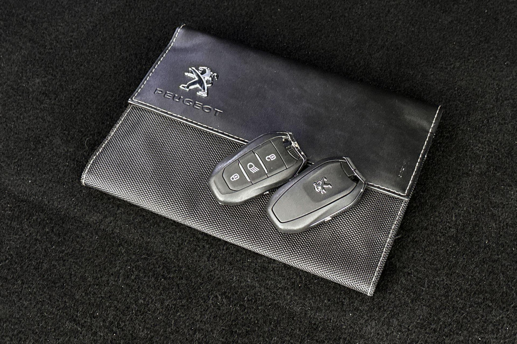 Peugeot 508 (R551LG) met abonnement