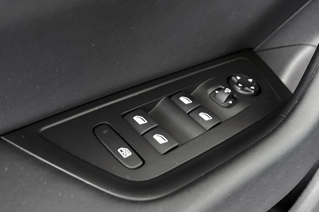 Peugeot 508 (R551LG) met abonnement