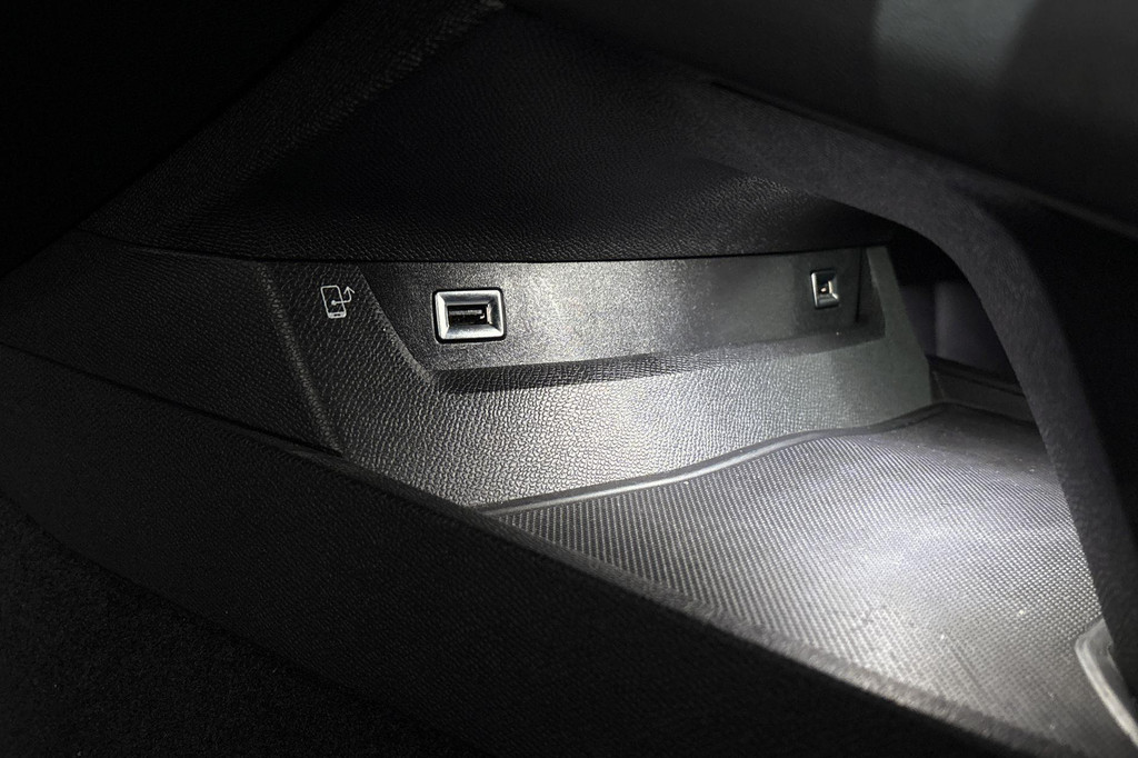 Peugeot 508 (R551LG) met abonnement