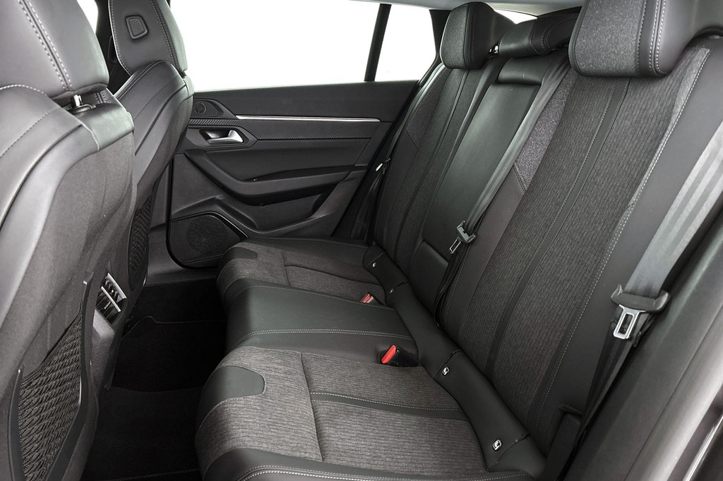 Peugeot 508 (R551LG) met abonnement