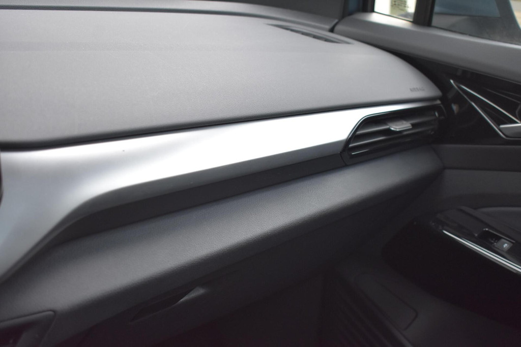 Volkswagen ID.4 (N656KD) met abonnement