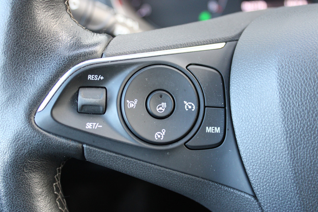 Opel Crossland (X337ZT) met abonnement