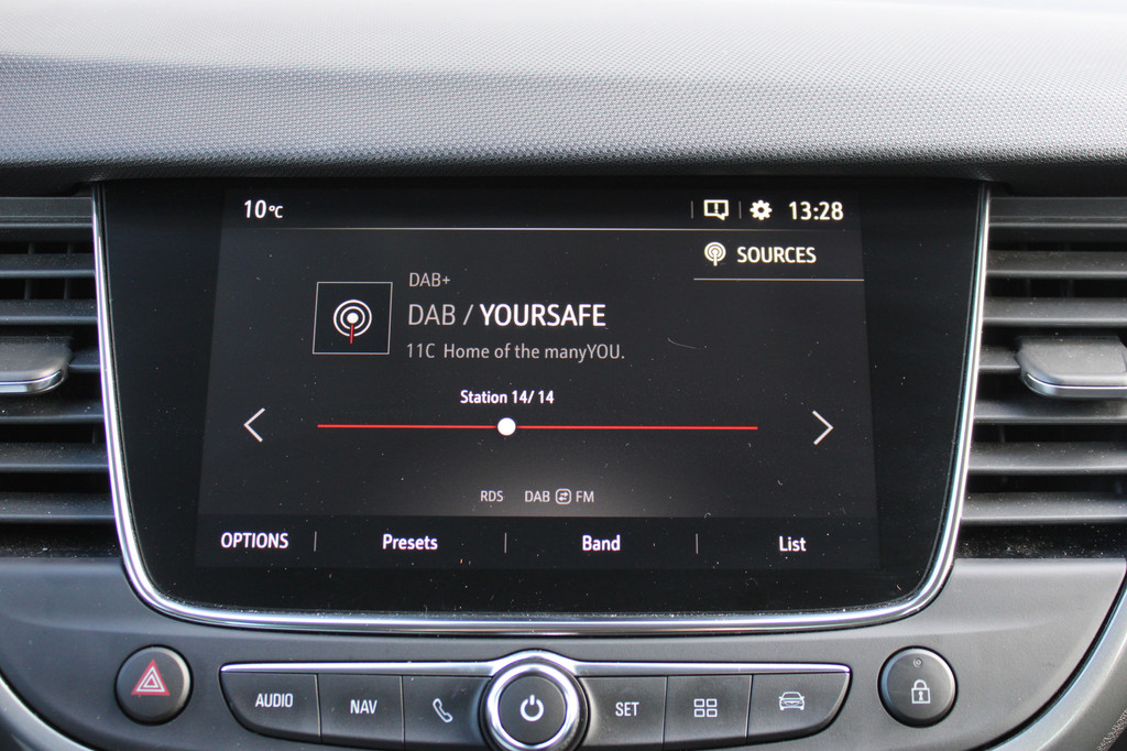 Opel Crossland (X337ZT) met abonnement