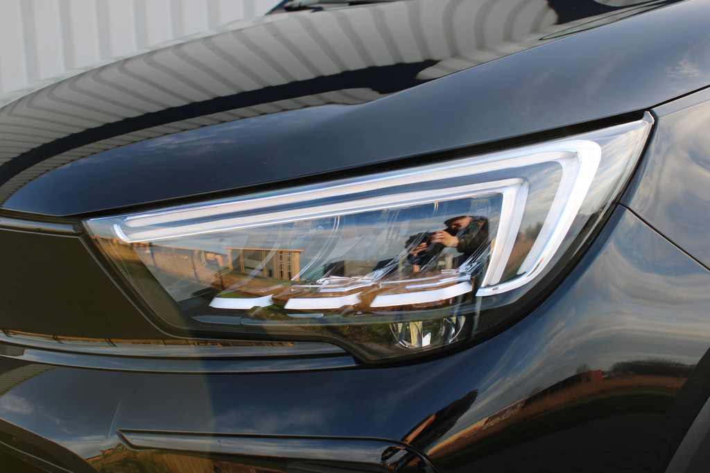 Opel Crossland (X337ZT) met abonnement